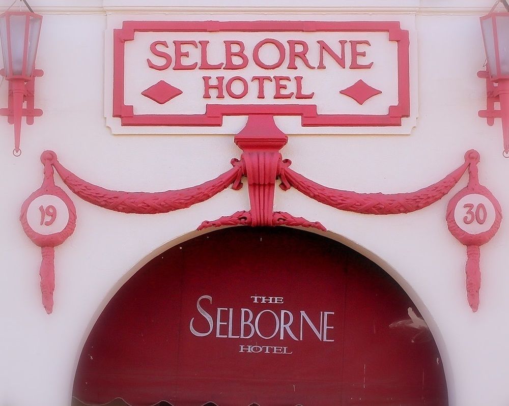 Selborne Hotel ブラワヨ エクステリア 写真